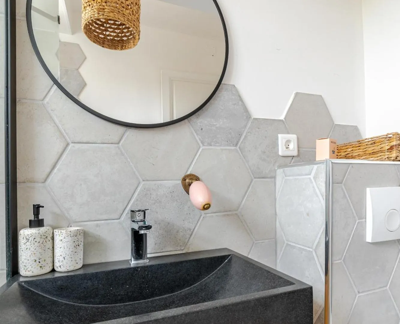 Apartment Cocon Comfortable Vue Mer, Clim Et Parking Sanary-sur-Mer