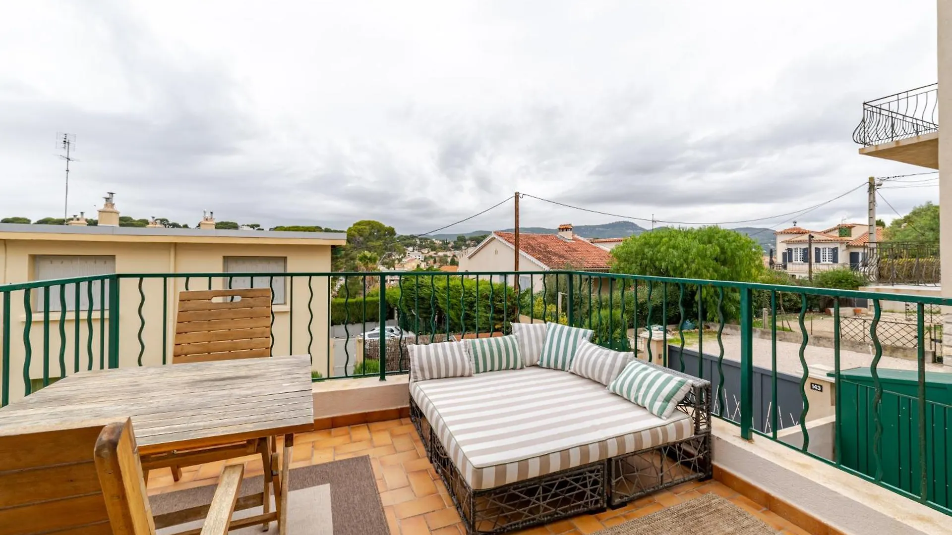 Cocon Comfortable Vue Mer, Clim Et Parking Sanary-sur-Mer France
