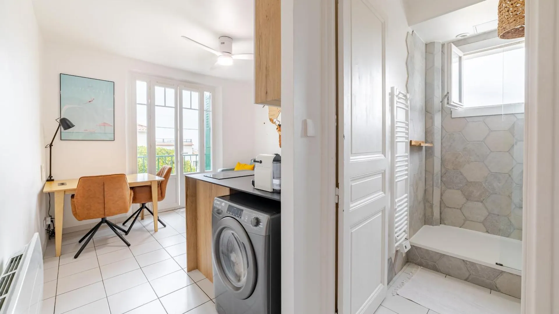 Cocon Comfortable Vue Mer, Clim Et Parking Sanary-sur-Mer Apartment